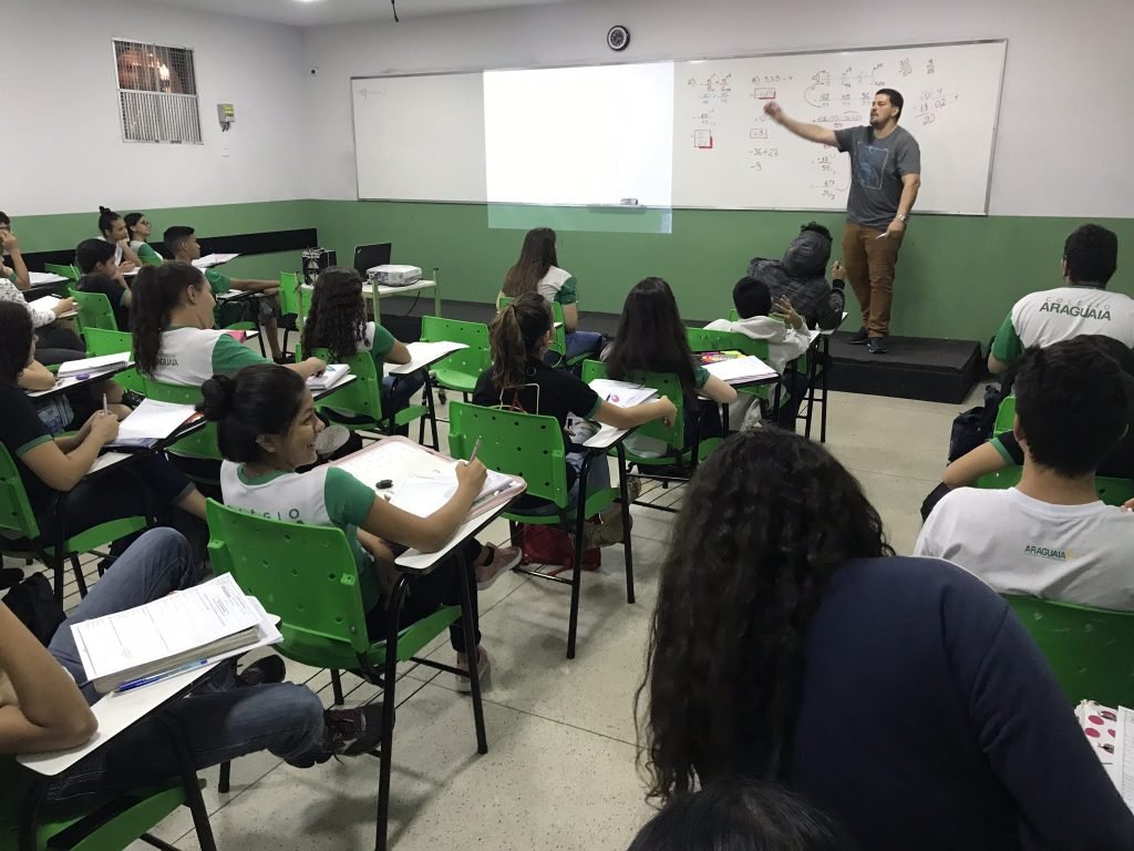 Foco no Futuro: Como Preparamos nossos Alunos para o ENEM e Vestibulares